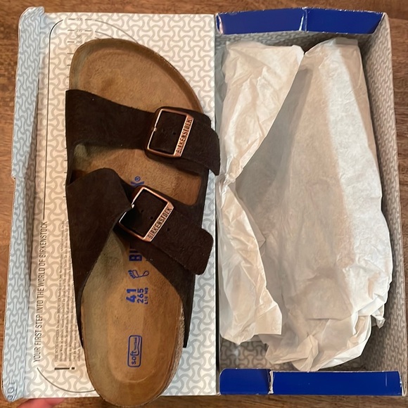 NEW Arizona Birkenstocks - Picture 1 of 5